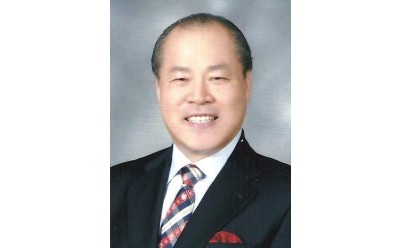 김송수목사(대표사진).jpg