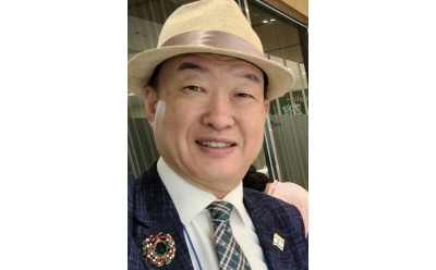 3면 칼럼  정현국 목사 사진.jpg